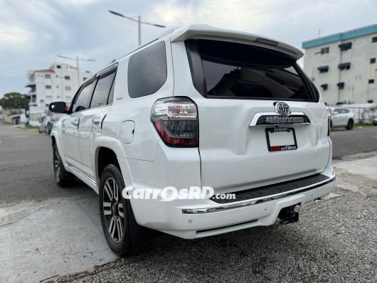 Toyota 4Runner Jeepeta en venta