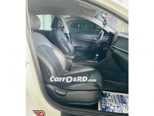 Kia K5 Carros en venta