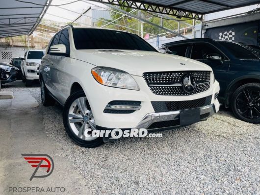 Mercedes-Benz Clase ML Jeepeta en venta