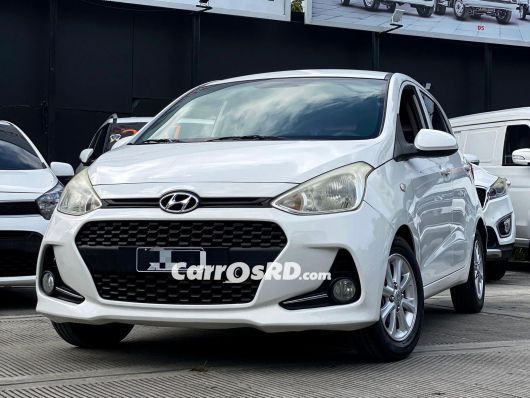 Hyundai Grand i10 Carros en venta