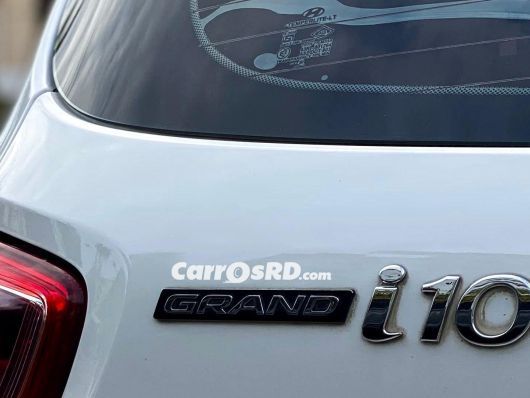 Hyundai Grand i10 Carros en venta