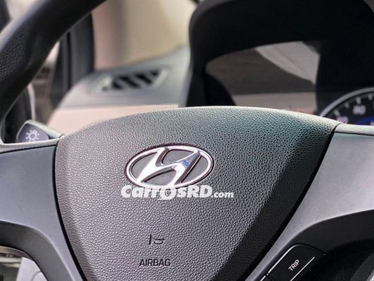 Hyundai Grand i10 Carros en venta