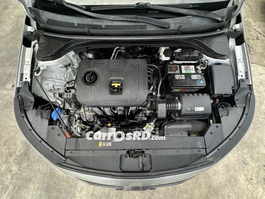 Hyundai Elantra Carros en venta