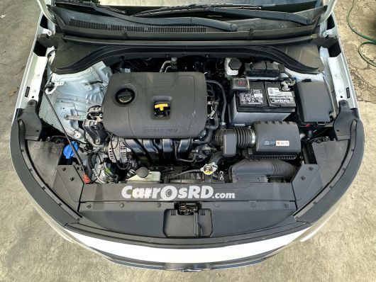Hyundai Elantra Carros en venta