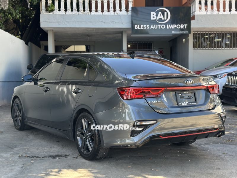 Kia