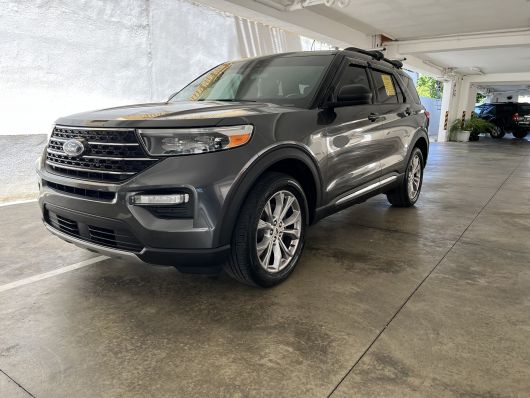 Ford Explorer XLT en venta