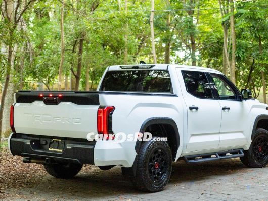 Toyota Tundra Camioneta en venta