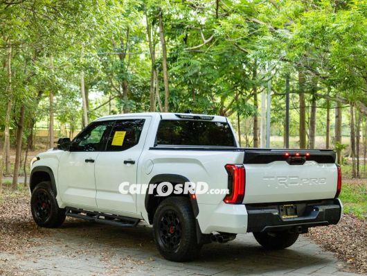 Toyota Tundra Camioneta en venta