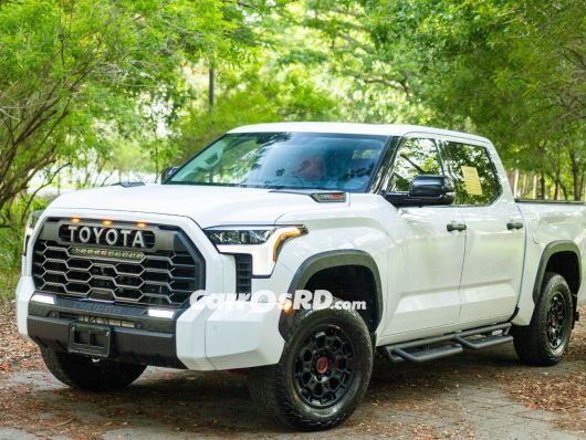 Toyota Tundra Camioneta en venta