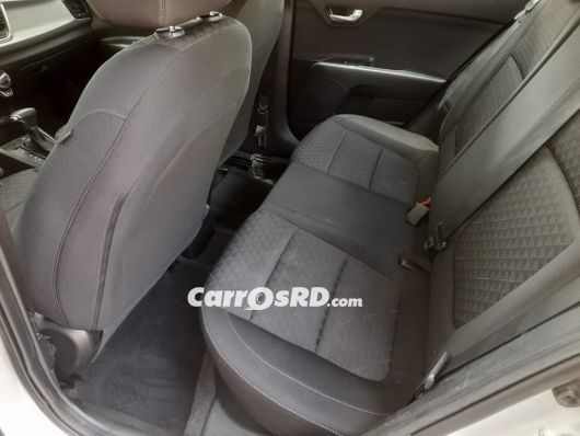 Kia Rio Carros en venta