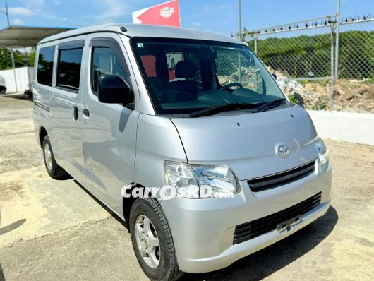 Toyota Lite-Ace Minivan en venta