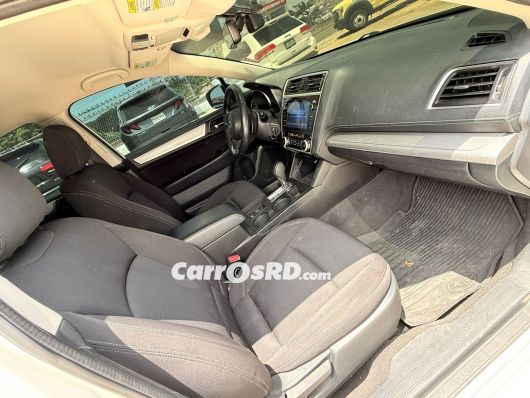 Subaru Legacy Carros en venta
