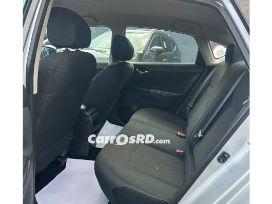 Nissan Sentra Carros en venta