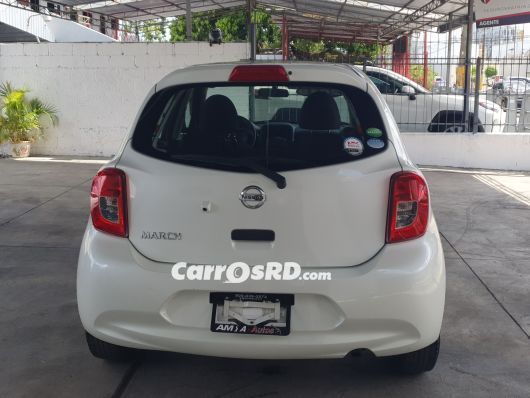 Nissan March Carros en venta