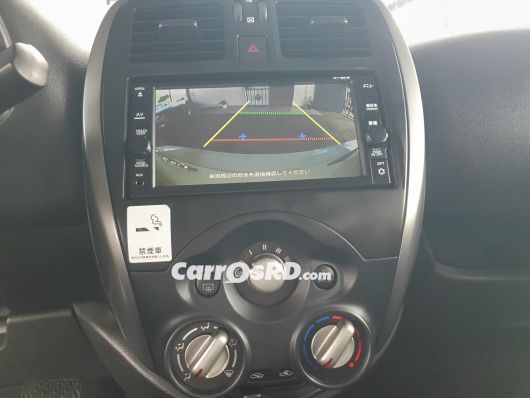 Nissan March Carros en venta