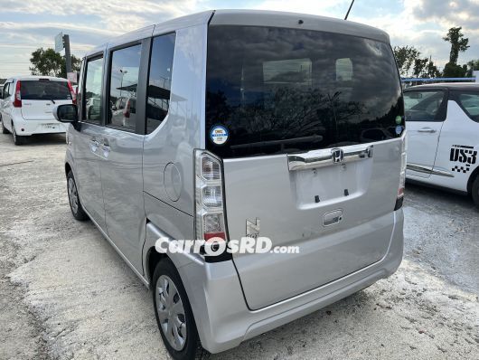 Honda N-Box Carros en venta
