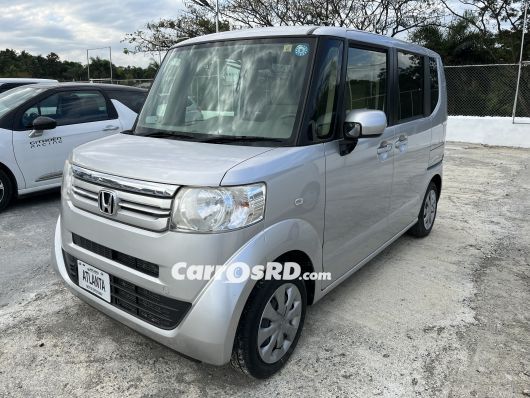 Honda N-Box Carros en venta