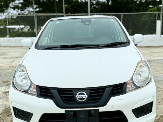 Nissan AD Básico en venta