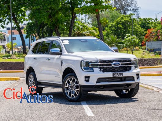 Ford Everest Titanium en venta