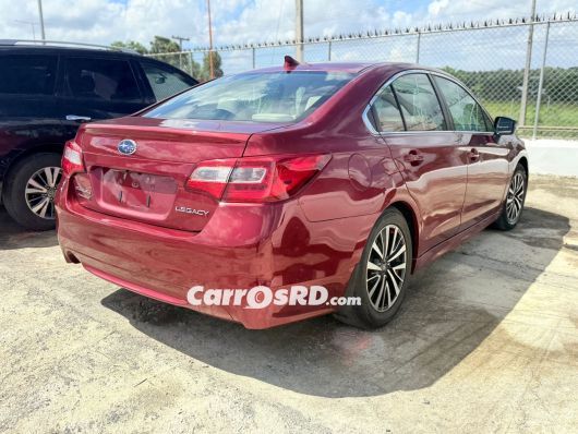 Subaru Legacy Carros en venta