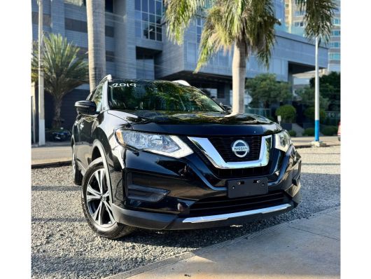 Nissan Rogue SV en venta