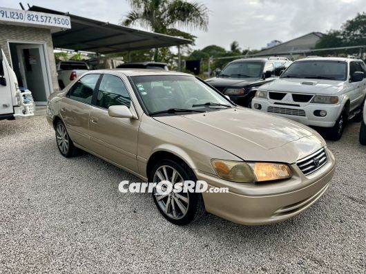 Toyota Camry Carros en venta