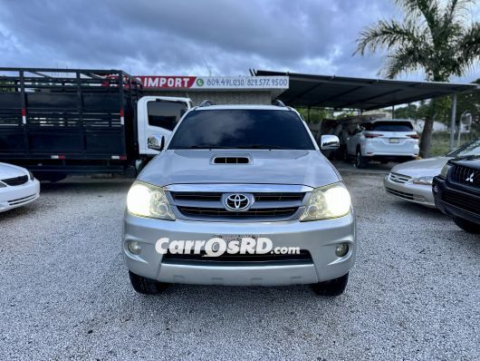 Toyota Fortuner Jeepeta en venta