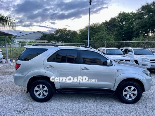 Toyota Fortuner Jeepeta en venta