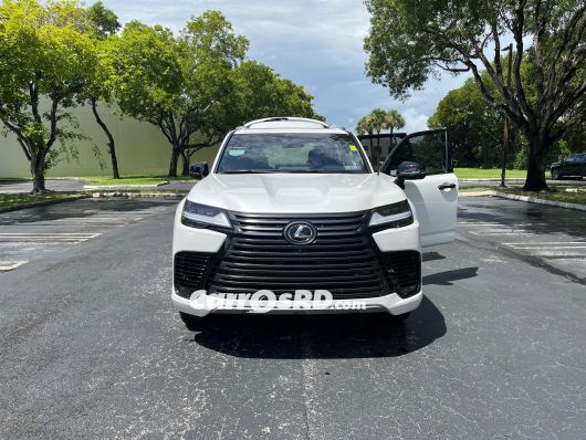 Lexus LX Jeepeta en venta