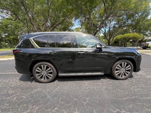 Lexus