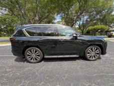Lexus
