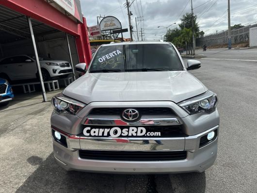 Toyota 4Runner Jeepeta en venta