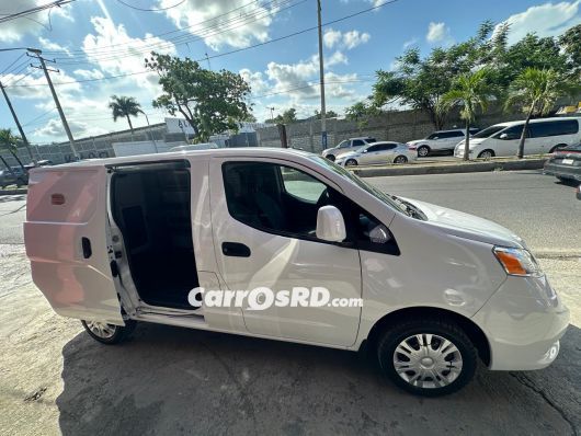 Nissan NV Furgoneta en venta