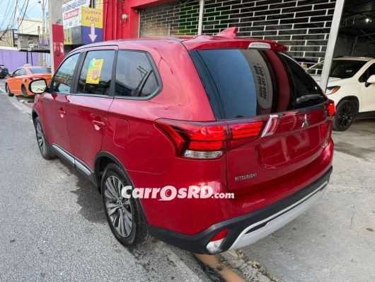 Mitsubishi Outlander Jeepeta en venta