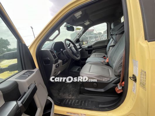 Ford F450 Camioneta en venta