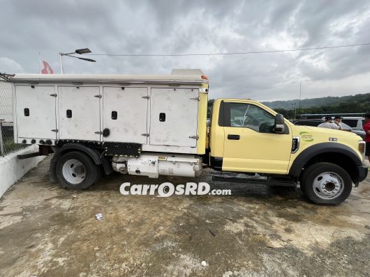 Ford F450 Camioneta en venta