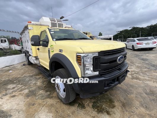 Ford F450 Camioneta en venta