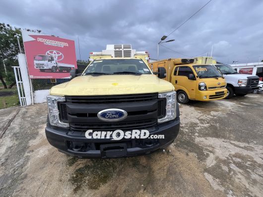Ford F450 Camioneta en venta