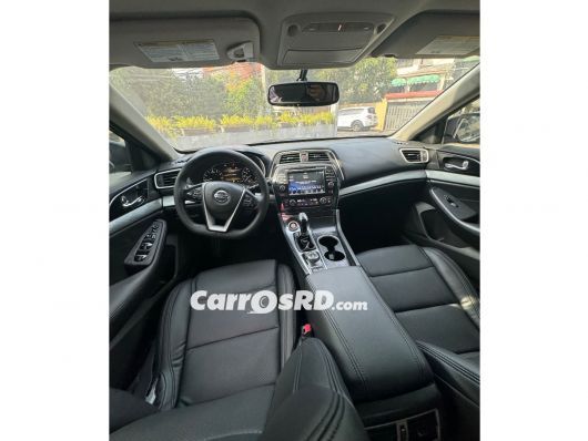 Nissan Maxima Carros en venta