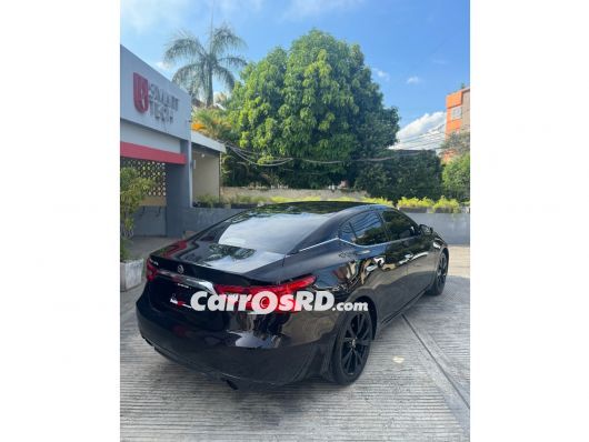Nissan Maxima Carros en venta