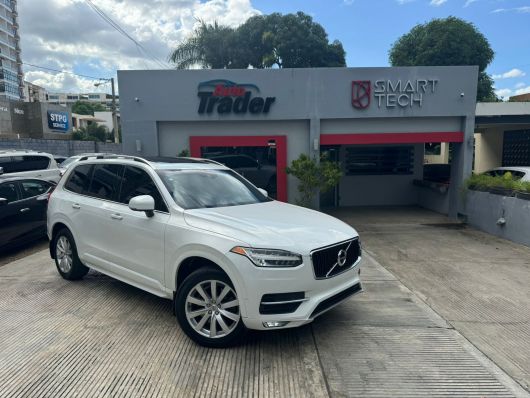 Volvo XC 90 T6 Momentum en venta