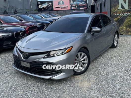 Toyota Camry Carros en venta