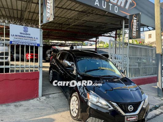 Nissan Sentra Carros en venta