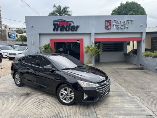 Hyundai Elantra SEL en venta