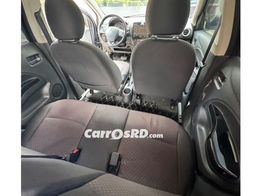 Mitsubishi Mirage Carros en venta