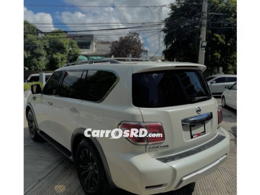 Nissan Armada Jeepeta en venta