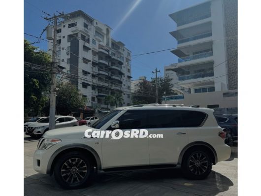 Nissan Armada Jeepeta en venta