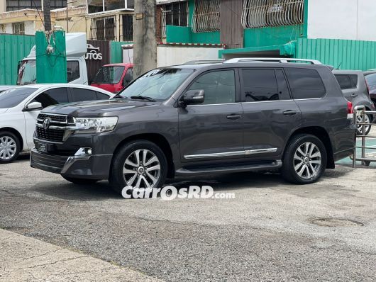 Toyota Land Cruiser Jeepeta en venta