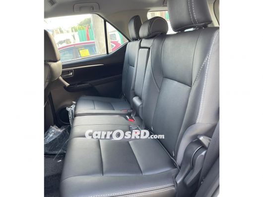 Toyota Fortuner Jeepeta en venta