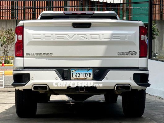 Chevrolet Silverado Camioneta en venta